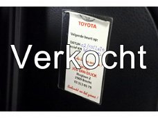 Toyota RAV4 - 2.0 153pk Automaat 4WD Style Keyless Navi CAM Trekhaak
