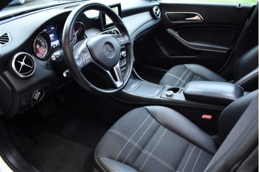 Mercedes-Benz CLA-Klasse - 200 Automaat Ambition Panoramadak - 1