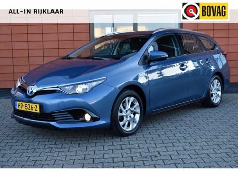 Toyota Auris Touring Sports - 1.8 Hybrid Aspiration Navigatie/Camera - 1