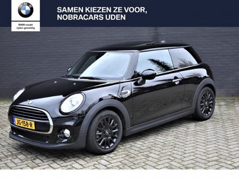 Mini Mini Cooper - Hatchback 1.5 CHILI BUSINESS /Led/Half leder/Sportstoelen/Navi Prof/Panodak/PDC/L - 1