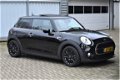 Mini Mini Cooper - Hatchback 1.5 CHILI BUSINESS /Led/Half leder/Sportstoelen/Navi Prof/Panodak/PDC/L - 1 - Thumbnail