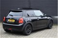 Mini Mini Cooper - Hatchback 1.5 CHILI BUSINESS /Led/Half leder/Sportstoelen/Navi Prof/Panodak/PDC/L - 1 - Thumbnail