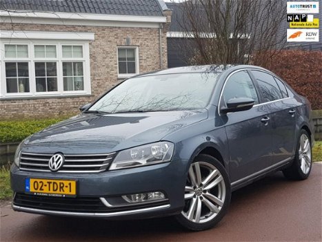 Volkswagen Passat - 1.8 TSI Highline - 1