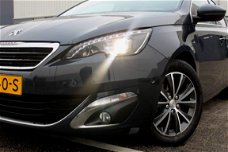 Peugeot 308 - 1.6 HDIF 120pk 5-drs Premium Autom. + Full Led + Pano + Navi + M