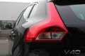 Volvo V40 - 2.0 D2 Summum + Leder + Navi + 16 inch R-Design + Pdc - 1 - Thumbnail