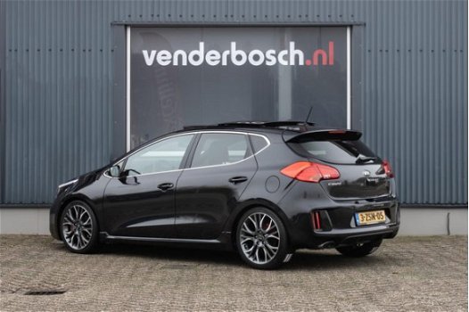 Kia Cee'd - 1.6 GT 204pk 5 Deurs (1e Eig, NL Auto) - 1