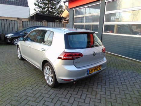 Volkswagen Golf - 1.6 TDI Connected Series - 1