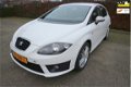 Seat Leon - 2.0 TFSI FR FR uitvoering WERKELIJK IN NIEUWSTAAT trekhaak lm velgen - 1 - Thumbnail