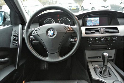BMW 5-serie - 523i Business Line Automaat Leder Navigatie - 1