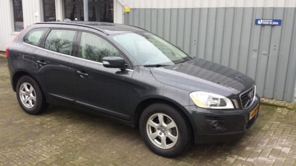 Volvo XC60 - 2.4D AWD - 1