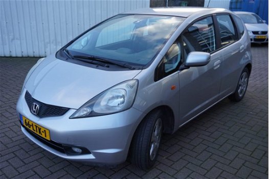 Honda Jazz - 1.2I Trend - 1