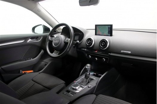 Audi A3 Sportback - 1.4 E-Tron 204pk Pro Line Plus Navigatie Camera Stoelverwarming ParkAssist - 1