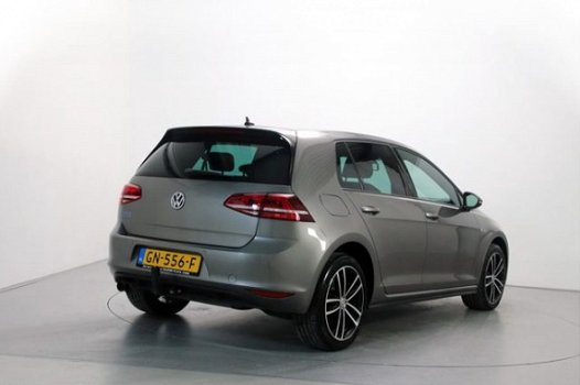 Volkswagen Golf - 1.4 TSI 204pk GTE DSG Navigatie DAB+ LED ParkAssist Climate Control - 1