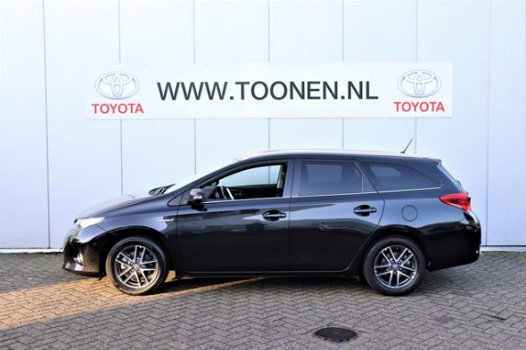 Toyota Auris - TS 1.8 Hybrid Lease Plus Navigatie-Panoramadak-Xenon - 1