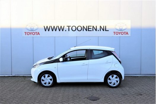 Toyota Aygo - 1.0 VVT-i x-play - 1