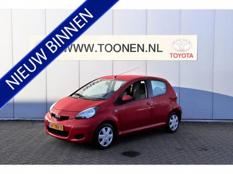 Toyota Aygo - 1.0-12V Comfort Navigator 1e eigenaar-Navigatie-Airco - 1