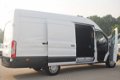 Ford Transit - 350 2.0TDCI 170pk L4H3 Trend | Airco | Cruise | Camera | PDC Voor+Achter | Lease 338, - 1 - Thumbnail