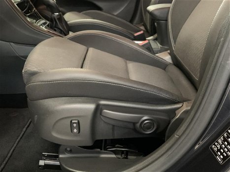 Opel Astra - 1.4 Turbo 150pk Innovation *Navi/AGR - 1