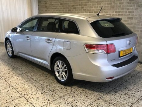 Toyota Avensis Wagon - 1.8 Dynamic ECC/Navi/Cruise/Camera/ - 1