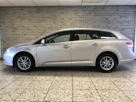 Toyota Avensis Wagon - 1.8 Dynamic ECC/Navi/Cruise/Camera/ - 1