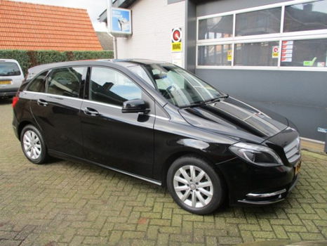 Mercedes-Benz B-klasse - 180 Ambition - 1