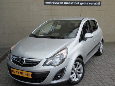 Opel Corsa - 1.4-16V DESIGN EDITION 5drs Airco - 1