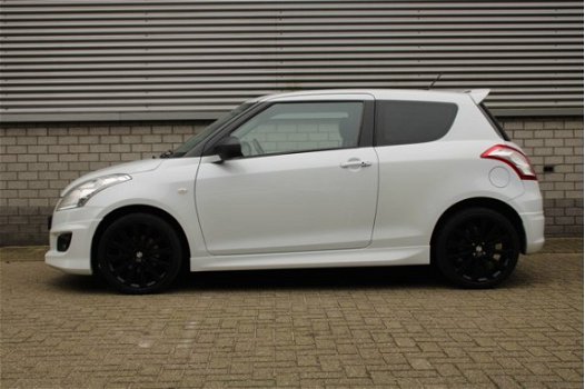 Suzuki Swift - 1.2 Exclusive Aerow | Aerow Pakket | Cruise Control | 17'' L.M. Velgen - 1