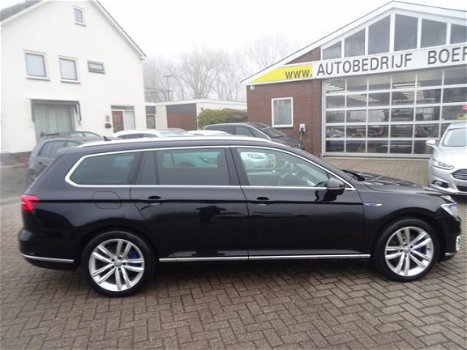 Volkswagen Passat Variant - 1.4 TSI 230pk GTE Highline Ex.BTW, Vol Opties - 1