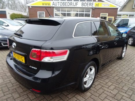 Toyota Avensis Wagon - 1.8 VVTi Dynamic Climate Cntrll, Cruise contrll, 16''Lmv - 1