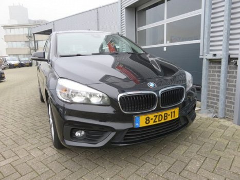 BMW 2-serie Active Tourer - 218i Executive - PANO - NAVI - KEYLESS - PDC - CLIMA - CRUISE - LED - LM - 1