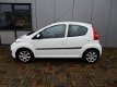 Peugeot 107 - 1.0-12V XS Automaat Airco 5deurs Electr Pakket - 1 - Thumbnail