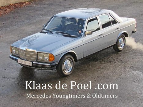 Mercedes-Benz 250 - (W123) - 1