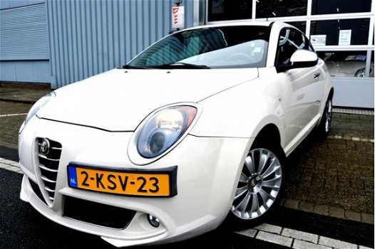 Alfa Romeo MiTo - 0.9 TwinAir Distinctive *ZO GOED ALS NIEUW - 1