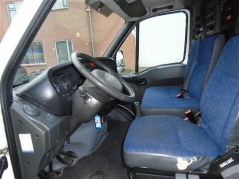 Iveco Daily - 35 S 10V 330 H3 - 1