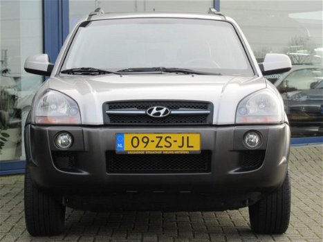 Hyundai Tucson - 2.0i Style, Trekhaak 1400 KG / Leder / Cruise control / Elektr. schuifdak - 1