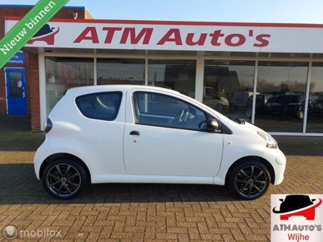 Toyota Aygo - 1.0-12V Access APK 08 2020 AIRCO sport look - 1