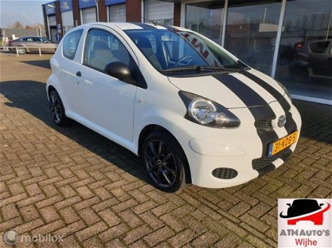 Toyota Aygo - 1.0-12V Access APK 08 2020 AIRCO sport look - 1