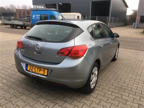 Opel Astra - 1.7 CDTi Edition 5 DRS - 1