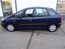 Citroën Xsara Picasso - 1.8i-16V Plaisir