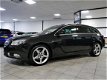 Opel Insignia Sports Tourer - 2.0 T Cosmo 4x4 *Sportleder/Panoramdak* Navigatie/Xenon/19 Inch 220pk - 1 - Thumbnail