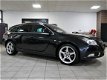 Opel Insignia Sports Tourer - 2.0 T Cosmo 4x4 *Sportleder/Panoramdak* Navigatie/Xenon/19 Inch 220pk - 1 - Thumbnail