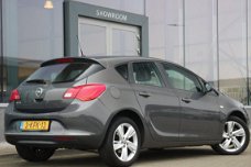 Opel Astra - 1.4 Turbo Rhythm | AIRCO | CRUISE