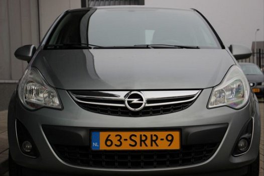 Opel Corsa - 1.2-16V Cosmo | Dealer onderhouden | Navi | Cruise | - 1