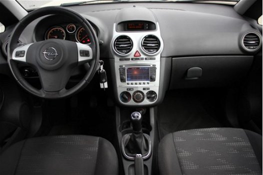 Opel Corsa - 1.2-16V Cosmo | Dealer onderhouden | Navi | Cruise | - 1