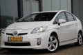 Toyota Prius - 1.8 Dynamic | Dealer onderhouden | Navi | Cruise | - 1 - Thumbnail