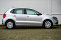 Volkswagen Polo - 1.4 TDI 90pk Comfortline + Airco + Navigatie - 1 - Thumbnail