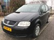 Volkswagen Touran - 1.6-16V FSI 7 persoons climatronic super goed rijdend - 1 - Thumbnail