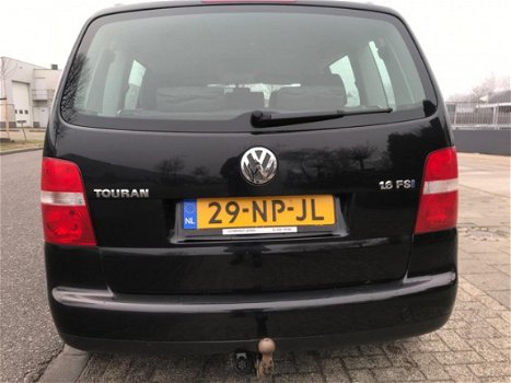 Volkswagen Touran - 1.6-16V FSI 7 persoons climatronic super goed rijdend - 1