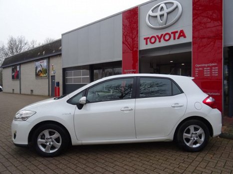 Toyota Auris - 1.8 Full Hybrid Aspiration / Parkeersensoren / Climate Control / Cruise Control / Key - 1