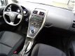 Toyota Auris - 1.8 Full Hybrid Aspiration / Parkeersensoren / Climate Control / Cruise Control / Key - 1 - Thumbnail